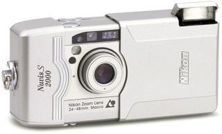 ニコン コンパクトカメラ